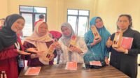 Inovasi Mahasiswa UMM Mahasiswa PPG UMM Olah Limbah Bunga Mawar Menjadi Air Freshener Elarose