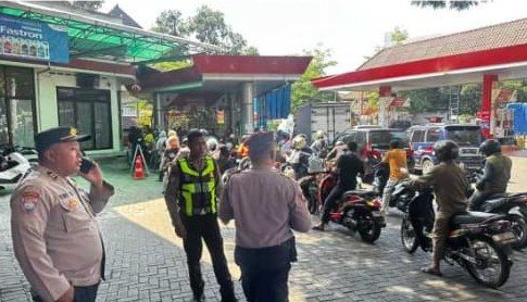 Polresta Malang Kota Pantau 24 SPBU, Antrean BBM Masih Normal meski Sejumlah Produk Kosong