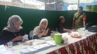 Babinsa Koramil 0833-03/Blimbing Dampingi Pemilihan Ketua RT Babinsa Koramil 0833-03/Blimbing Dampingi Pemilihan Ketua RT