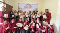 Mahasiswa PPG UMM Angkat Nilai Ekonomis Wortel Sortisan di Pujon